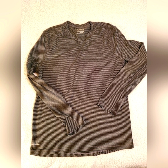 Layer 8 Performance QWick-dry Size large long sleeve shirt.Men/women Black gray - Picture 1 of 5